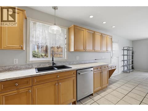 Photo 22 of 992 Pine Springs Road, Westsyde, Kamloops