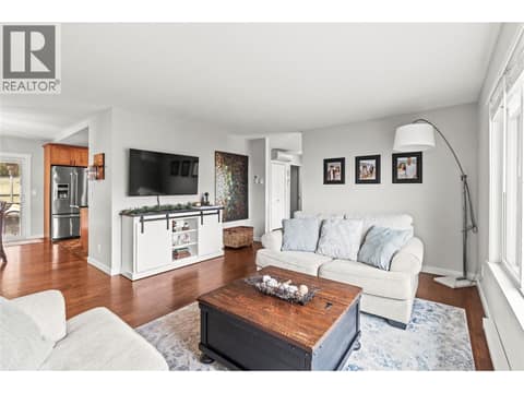 Photo 5 of 14487 Oyama Road, Lake Country East / Oyama