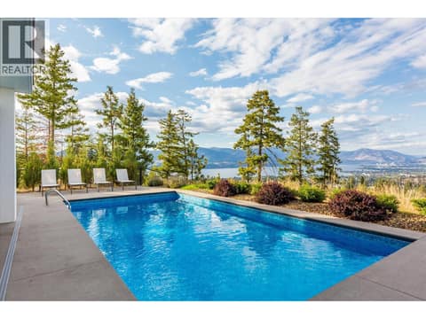 Pool deck at 980 Ledgeview Court, Upper Mission, Kelowna