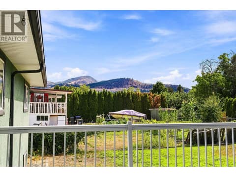 Photo 11 of 245 Holbrook Road W, Rutland South, Kelowna