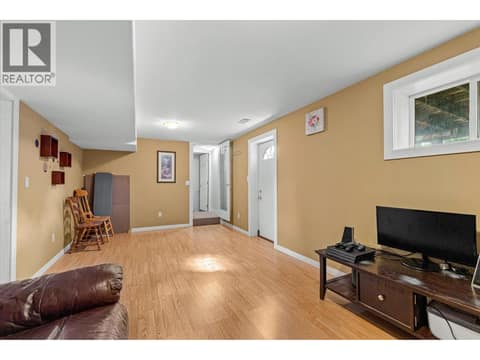 Photo 20 of 245 Holbrook Road W, Rutland South, Kelowna