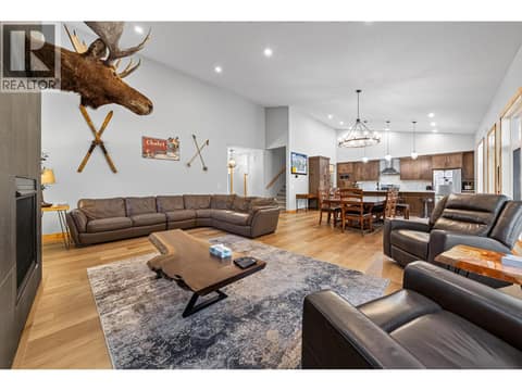 Photo 15 of 5550 Currie Bowl Way, Ski Hill Area, Fernie