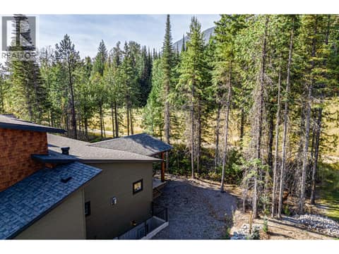 Photo 48 of 5550 Currie Bowl Way, Ski Hill Area, Fernie