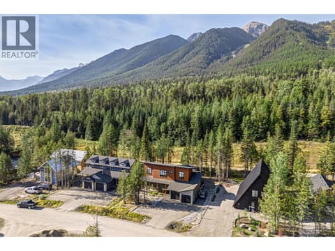 Photo 50 of 5550 Currie Bowl Way, Ski Hill Area, Fernie