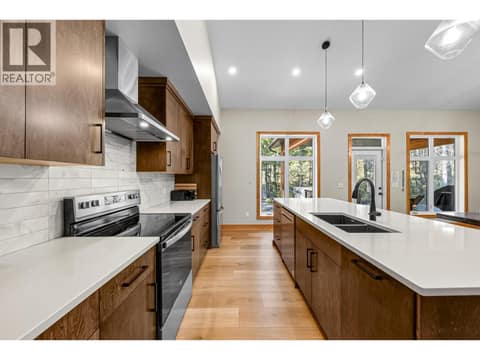 Photo 7 of 5550 Currie Bowl Way, Ski Hill Area, Fernie