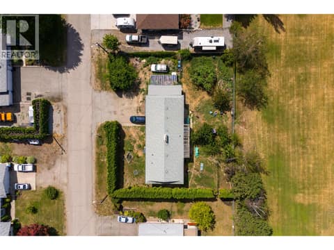 Photo 12 of 3240 St. Amand Road, Springfield/Spall, Kelowna