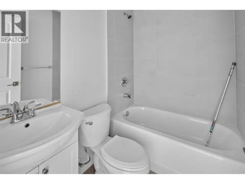Bathroom at 4004 34 Street Unit# 206, Alexis Park, Vernon