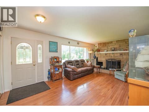 Photo 19 of 40 Rosoman Road, Enderby / Grindrod