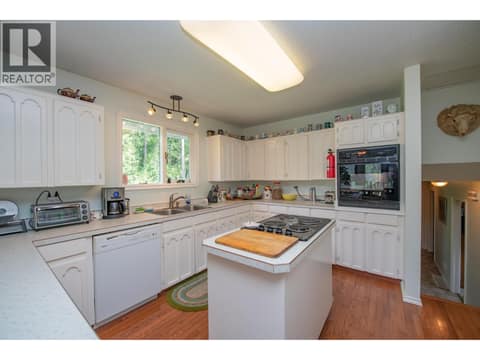 Photo 28 of 40 Rosoman Road, Enderby / Grindrod