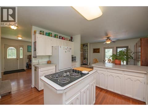 Photo 31 of 40 Rosoman Road, Enderby / Grindrod