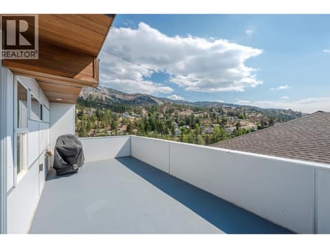 Upper Deck. at 125 Cabernet Drive Unit# 26, Eastside/Lkshr Hi/Skaha Est, Okanagan Falls