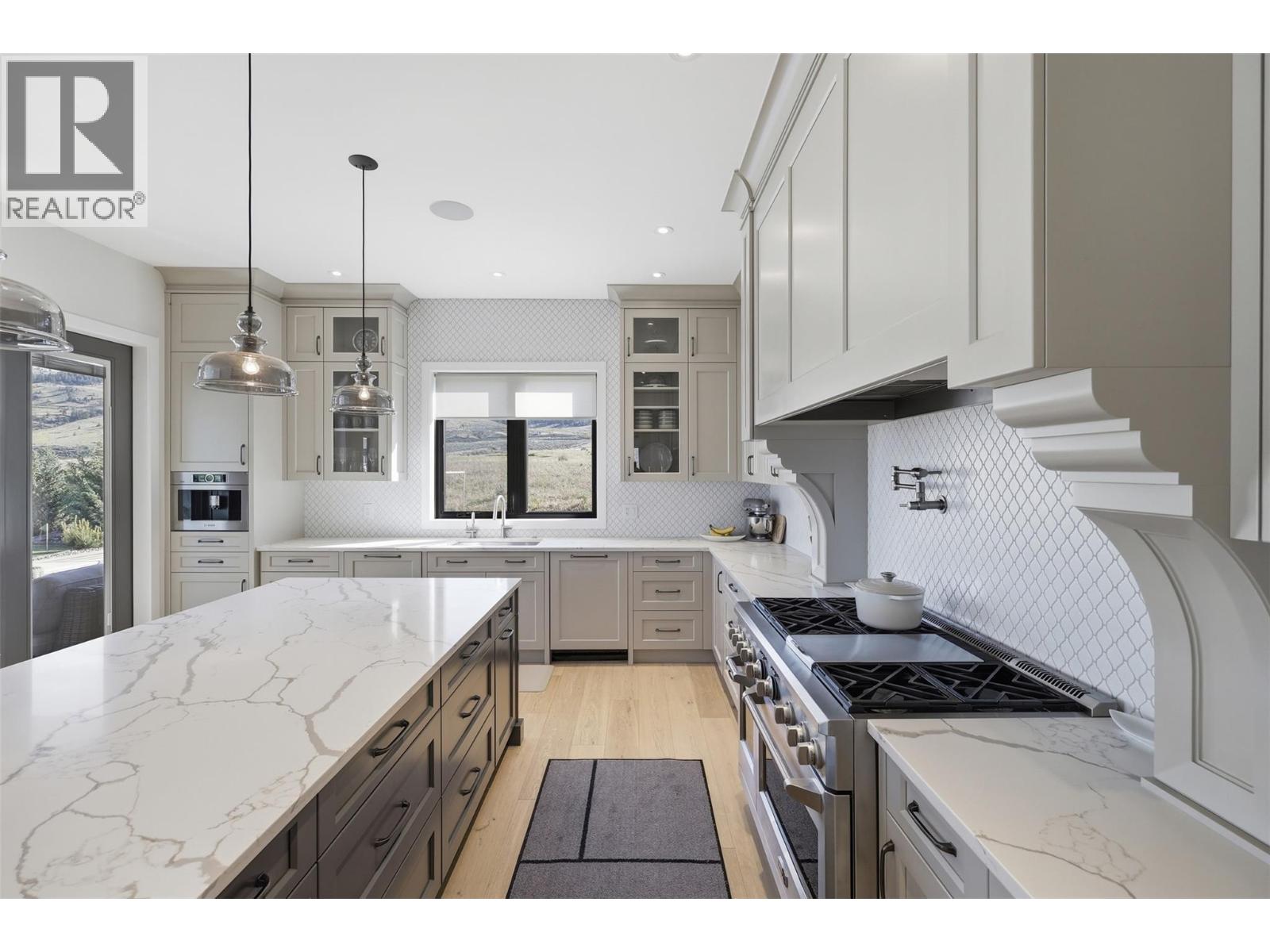 Photo 14 of 316 HOLLOWAY Drive, Tobiano, Kamloops