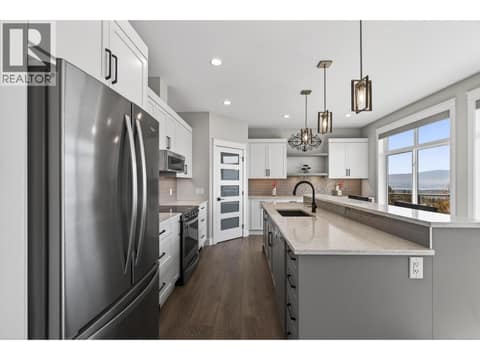 Photo 7 of 2847 Copper Ridge Drive, Smith Creek, West Kelowna