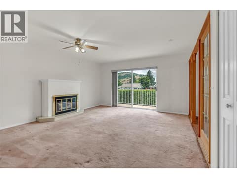 Photo 11 of 14615 Victoria Road Unit# 7, Main Town, Summerland