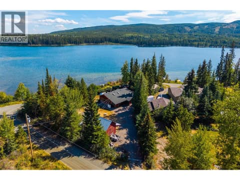 Photo 1 of 3792 Rainbow Drive, Knutsford-Lac Le Jeune, Kamloops