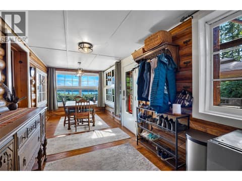 Photo 10 of 3792 Rainbow Drive, Knutsford-Lac Le Jeune, Kamloops