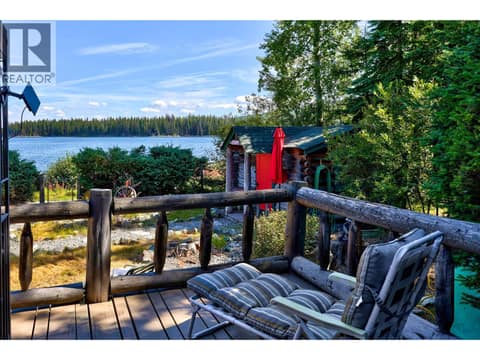 Photo 15 of 3792 Rainbow Drive, Knutsford-Lac Le Jeune, Kamloops
