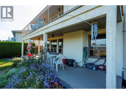 Photo 37 of 933 Purcell Drive, Dilworth Mountain, Kelowna