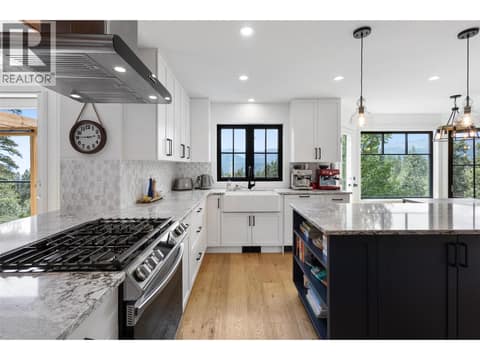 Photo 16 of 133 Goldclaim Road, Adventure Bay, Vernon