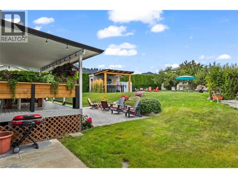 Photo 18 of 910 Westbrook Drive, Lakeview Heights, West Kelowna