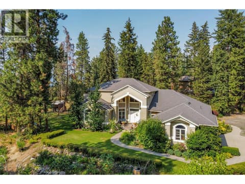 Photo 1 of 3605 Luxmoore Road, South East Kelowna