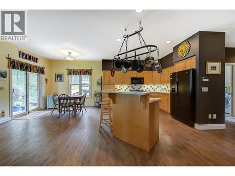 Photo 12 of 3605 Luxmoore Road, South East Kelowna
