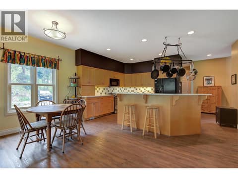 Photo 13 of 3605 Luxmoore Road, South East Kelowna