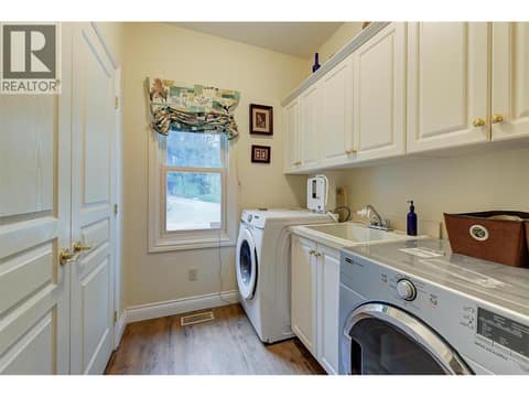 Photo 21 of 3605 Luxmoore Road, South East Kelowna