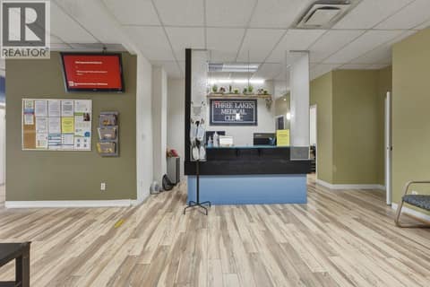 Doctor's office at 3003 30 Street, City of Vernon