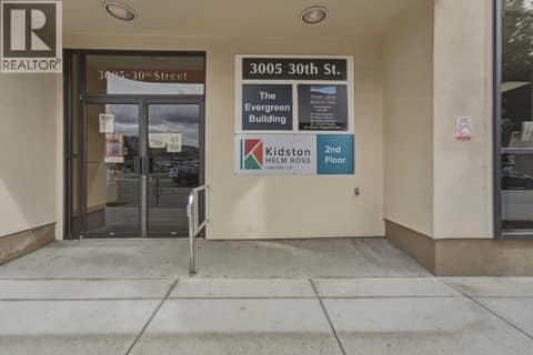 Entrance of the Second floor at 3003 30 Street, City of Vernon