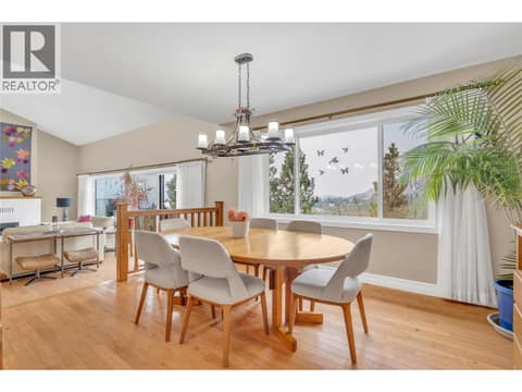 Photo 9 of 162 Westview Place, Wiltse/Valleyview, Penticton