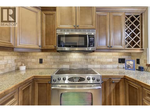Photo 6 of 2760 Auburn Road Unit# 101, Shannon Lake, West Kelowna