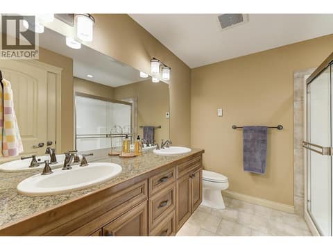 Ensuite at 2760 Auburn Road Unit# 101, Shannon Lake, West Kelowna
