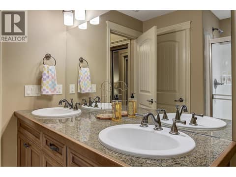 Ensuite at 2760 Auburn Road Unit# 101, Shannon Lake, West Kelowna
