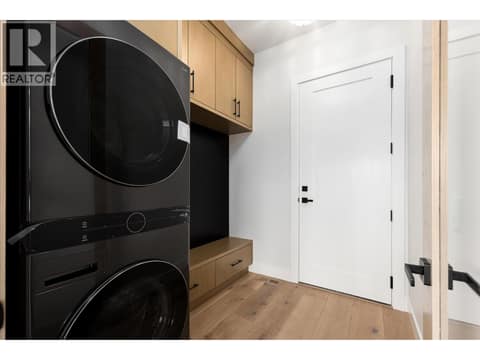 Photo 16 of 1082 Carnoustie Drive, Black Mountain, Kelowna
