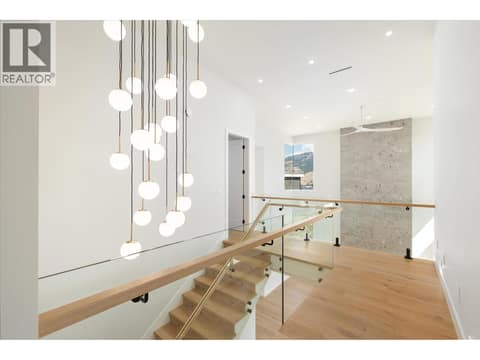 Photo 18 of 1082 Carnoustie Drive, Black Mountain, Kelowna