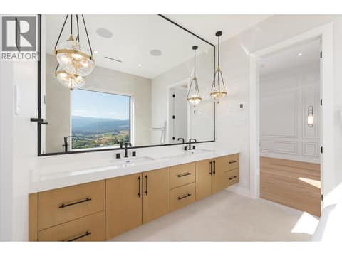 Photo 26 of 1082 Carnoustie Drive, Black Mountain, Kelowna