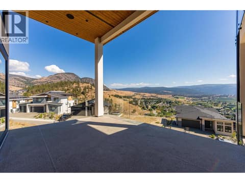 Photo 7 of 1082 Carnoustie Drive, Black Mountain, Kelowna