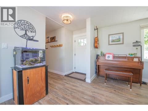 Photo 9 of 106 West Enderby Road, Enderby / Grindrod