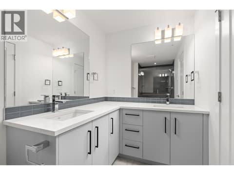 Master Bathroom at 3434 McKinley Beach Drive Unit# 209, McKinley Landing, Kelowna