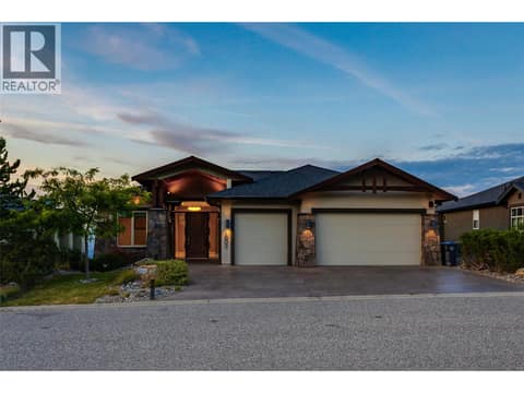Photo 1 of 1002 Hewetson Avenue, Upper Mission, Kelowna