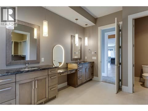 Photo 23 of 1002 Hewetson Avenue, Upper Mission, Kelowna