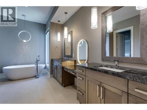 Photo 24 of 1002 Hewetson Avenue, Upper Mission, Kelowna