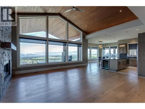 Photo 5 of 1002 Hewetson Avenue, Upper Mission, Kelowna