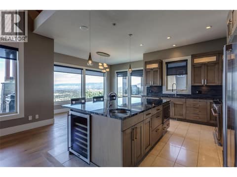 Photo 6 of 1002 Hewetson Avenue, Upper Mission, Kelowna