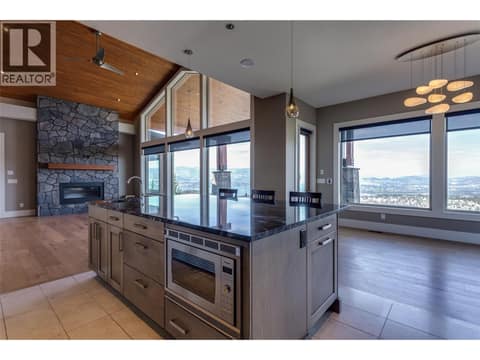Photo 7 of 1002 Hewetson Avenue, Upper Mission, Kelowna