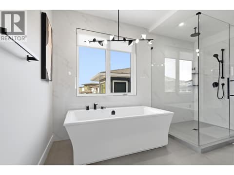 Primary bathroom at 451 Vision Court, Kettle Valley, Kelowna