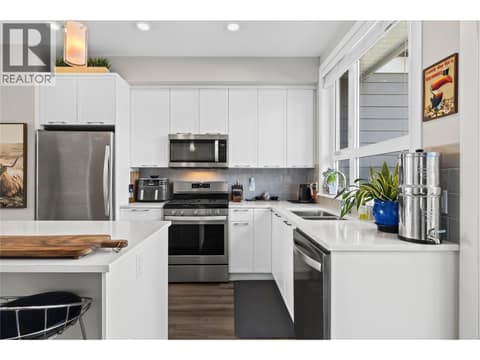Photo 5 of 13098 Shoreline Way Unit# 52, Lake Country North West
