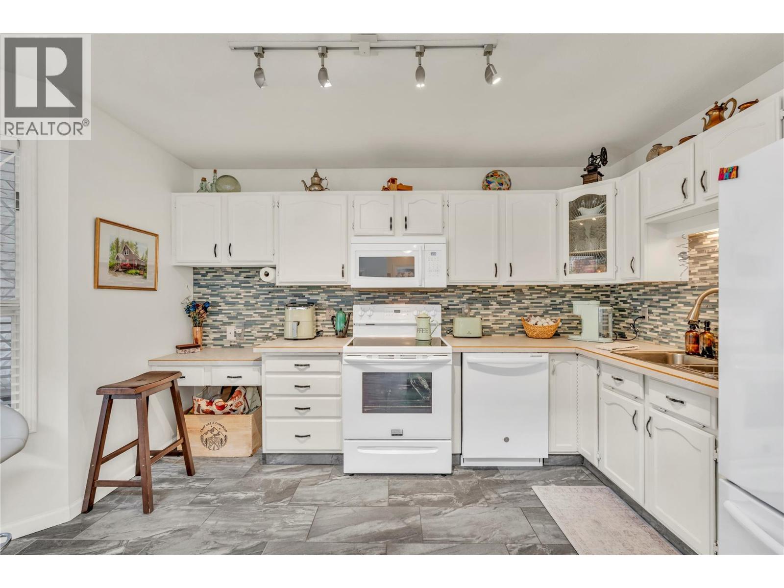 Photo 10 of 11222 Quinpool Road Unit# 1, Main Town, Summerland