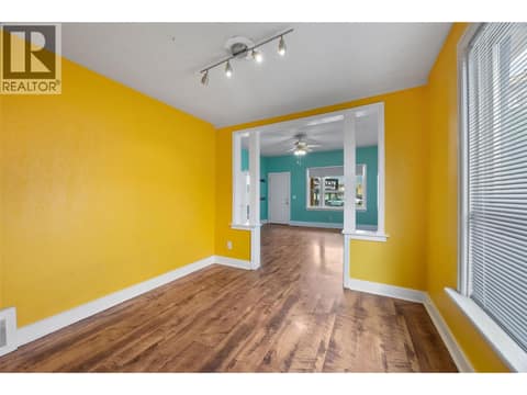 Photo 6 of 403 Mackenzie Avenue, North Kamloops